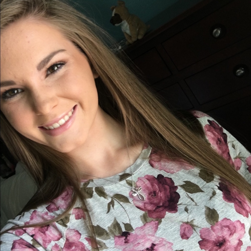 Meet your Posher, Tara